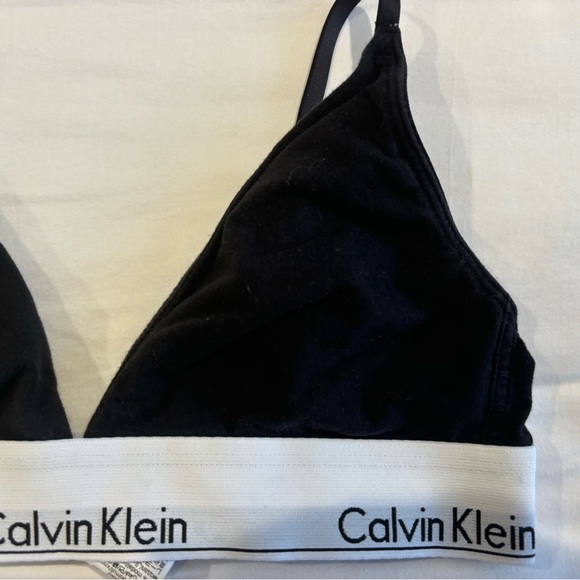 Calvin Klein Bralette - Picture 2 of 5
